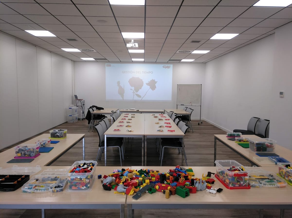 lego serious play · team building activity in Barcelona for companies · foto 5