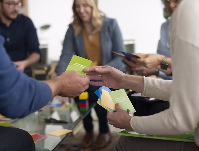 insights discovery · activitat de team building a Barcelona per a empreses · foto 1