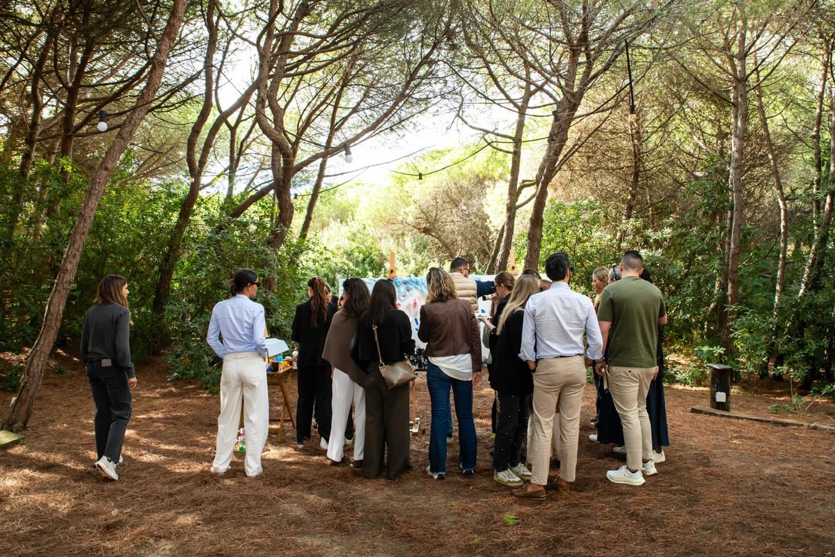 Outdoor Team Building Activities for Companies